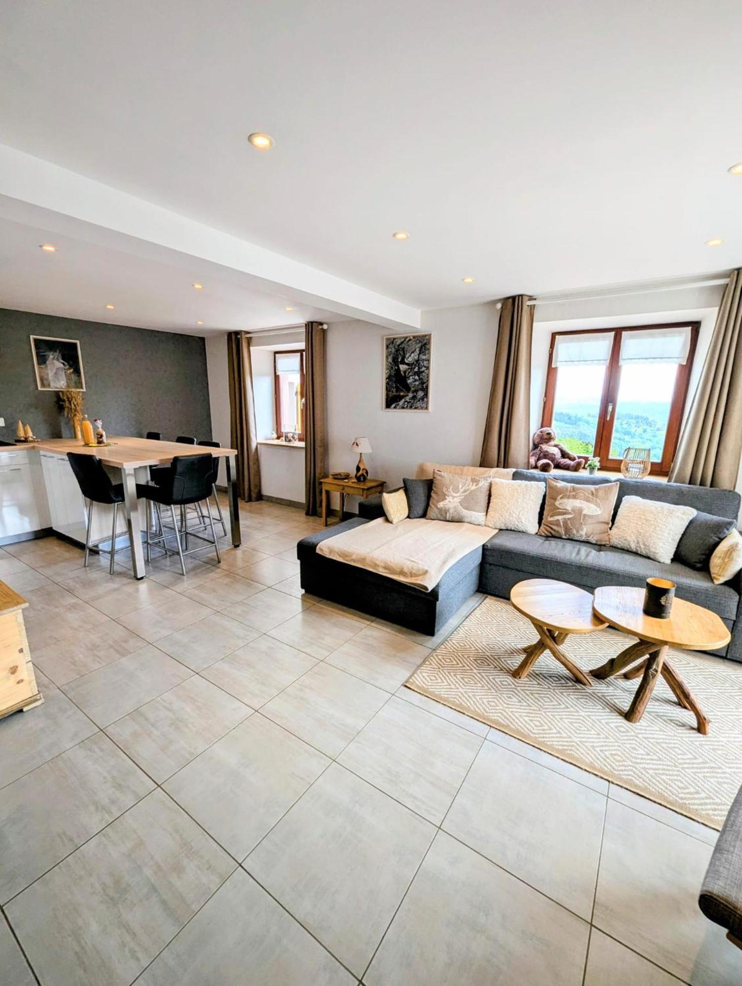 Aux Balcons De La Vallee Soultzeren Kültér fotó